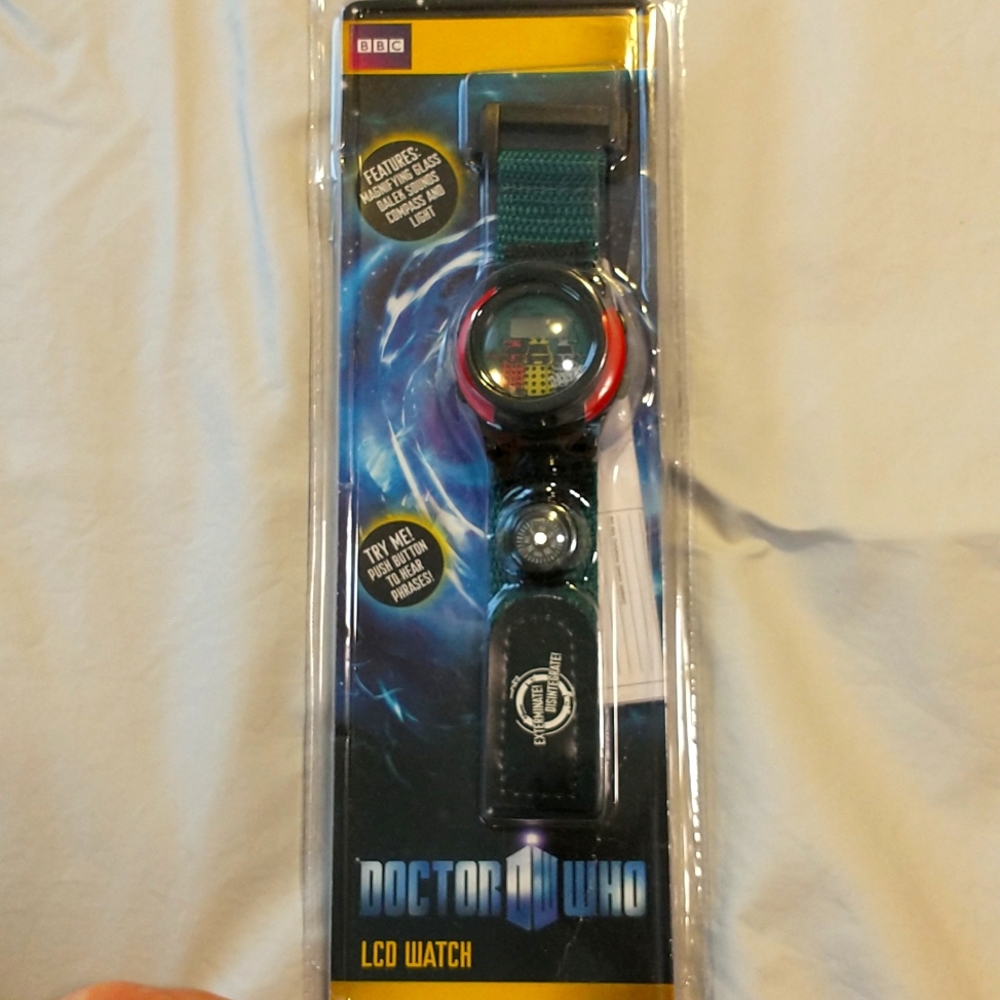 Kids Doctor Who Watch with Magnifying Glass and Compass!